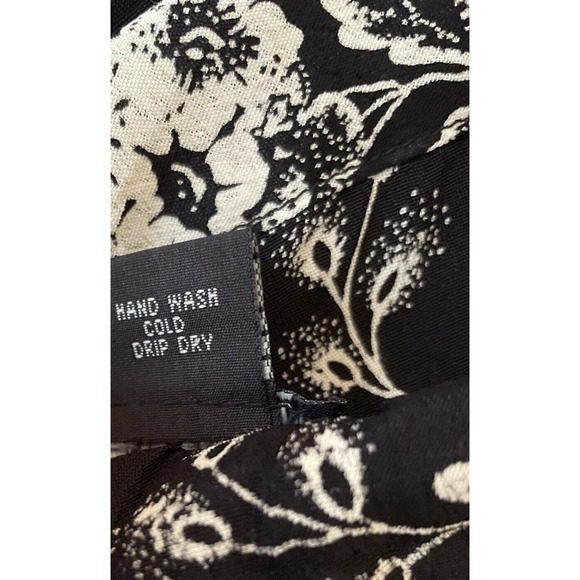 Lolita Black V-Neck Rayon Dress Size L Cream Floral Short Sleeve Tie - Picture 7 of 7